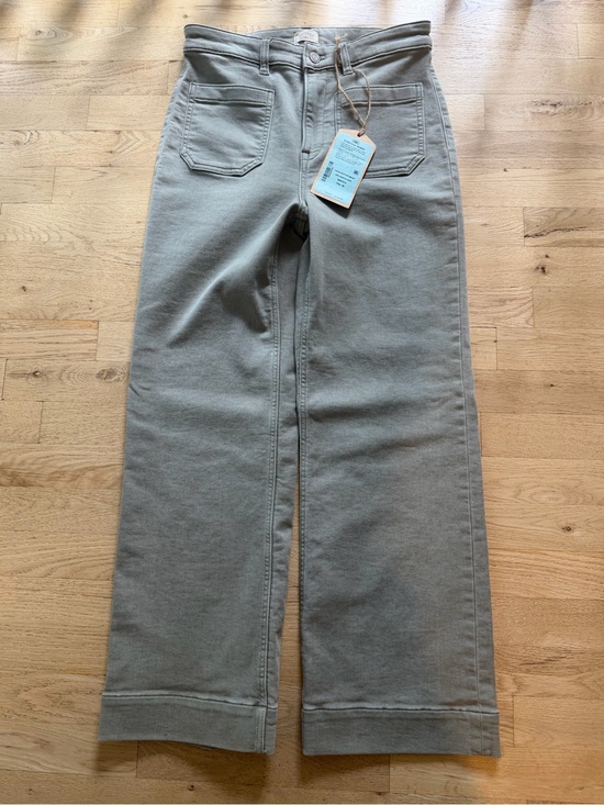 Faherty Denim - Faherty Stretch Terry Patch Pocket Ankle Pant- Coastal Sage. Size 28